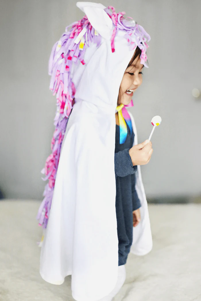 Toddler unicorn cape